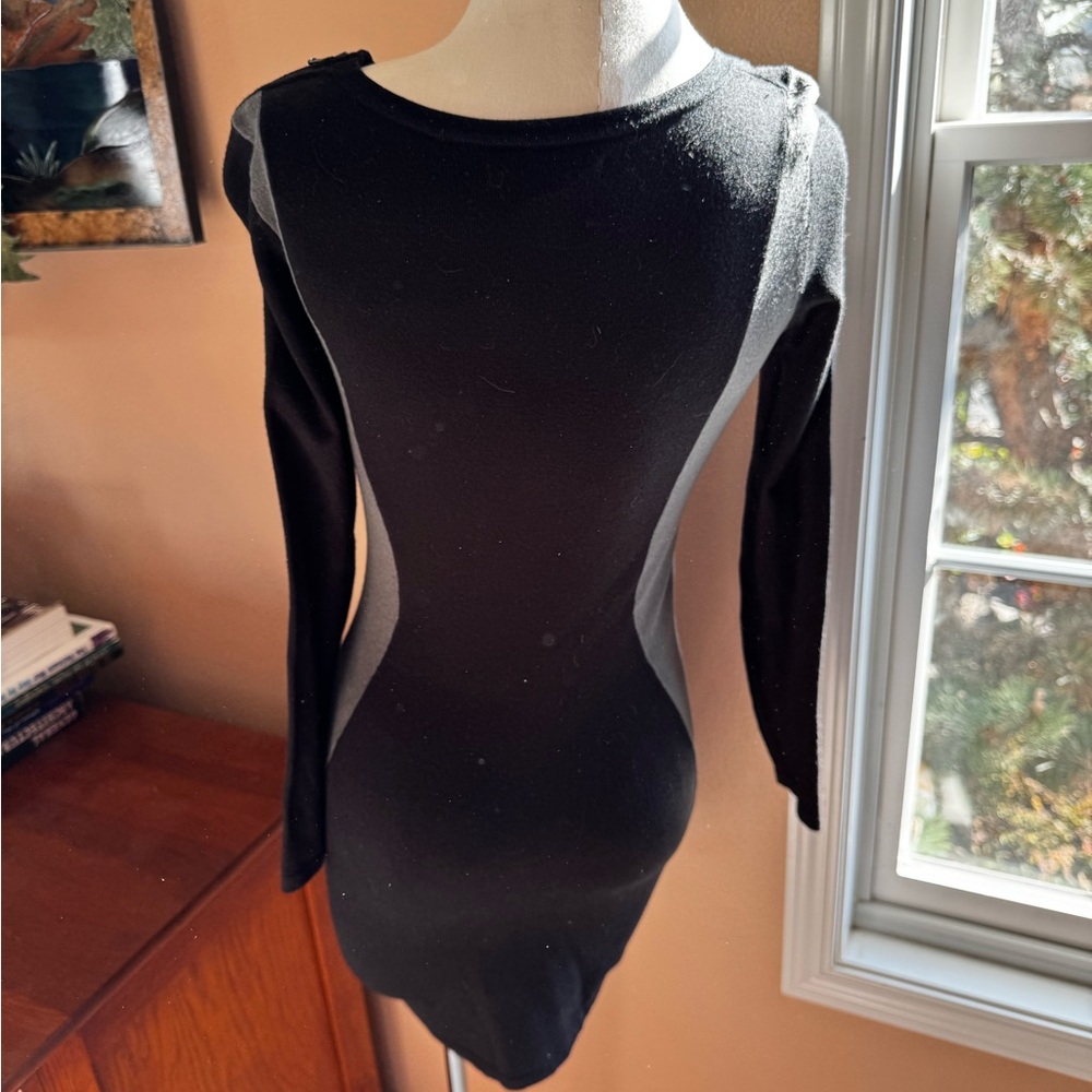 Elegant Black and Gray Women's Knit Dress